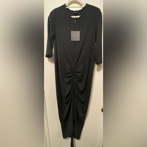 Simply Mila Gathered Black Hi-Lo Dress - Timeless Elegance with a Modern Twist - Picture 4 of 8
